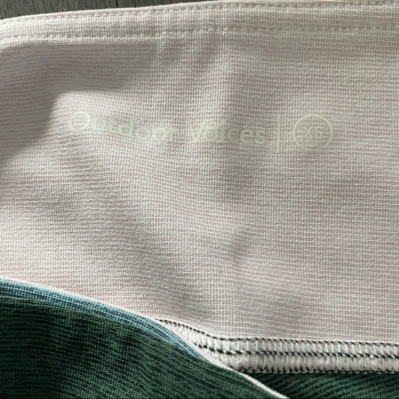 Outdoor Voices 7/8 Spring Leggings - Picture 4 of 4